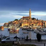 With A Parking Space - 19499 Gasthof Rovinj
